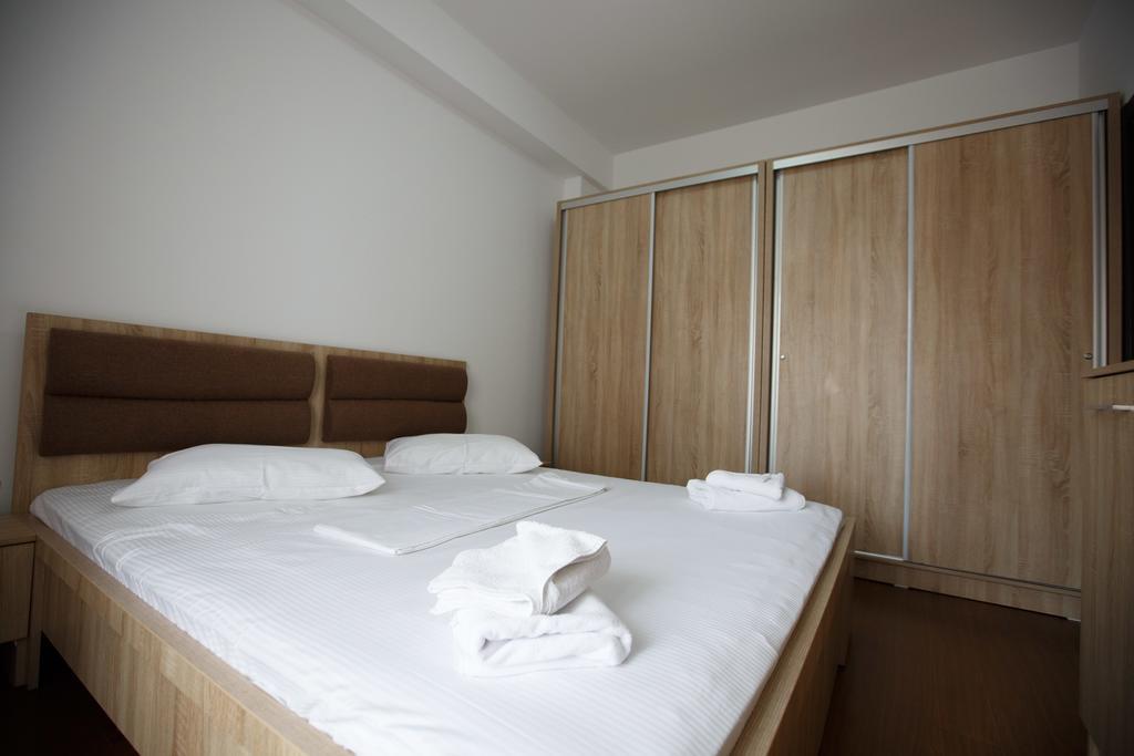Theo Summerland Seaview Apartman Mamaia Kültér fotó